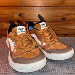 Vans MTE Ultra Range EXO